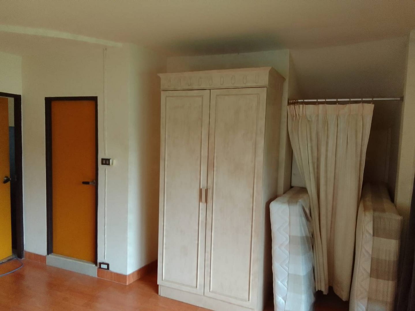 2 bed room house Pattaya Country Club