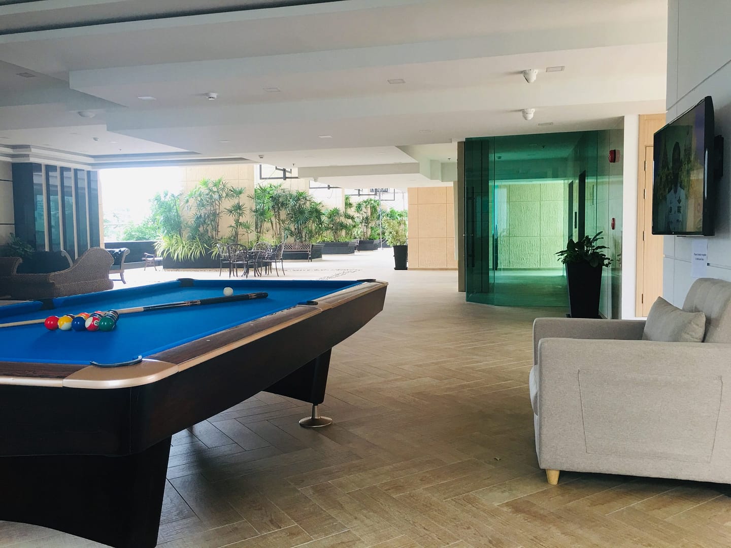 City Garden Tower for rent