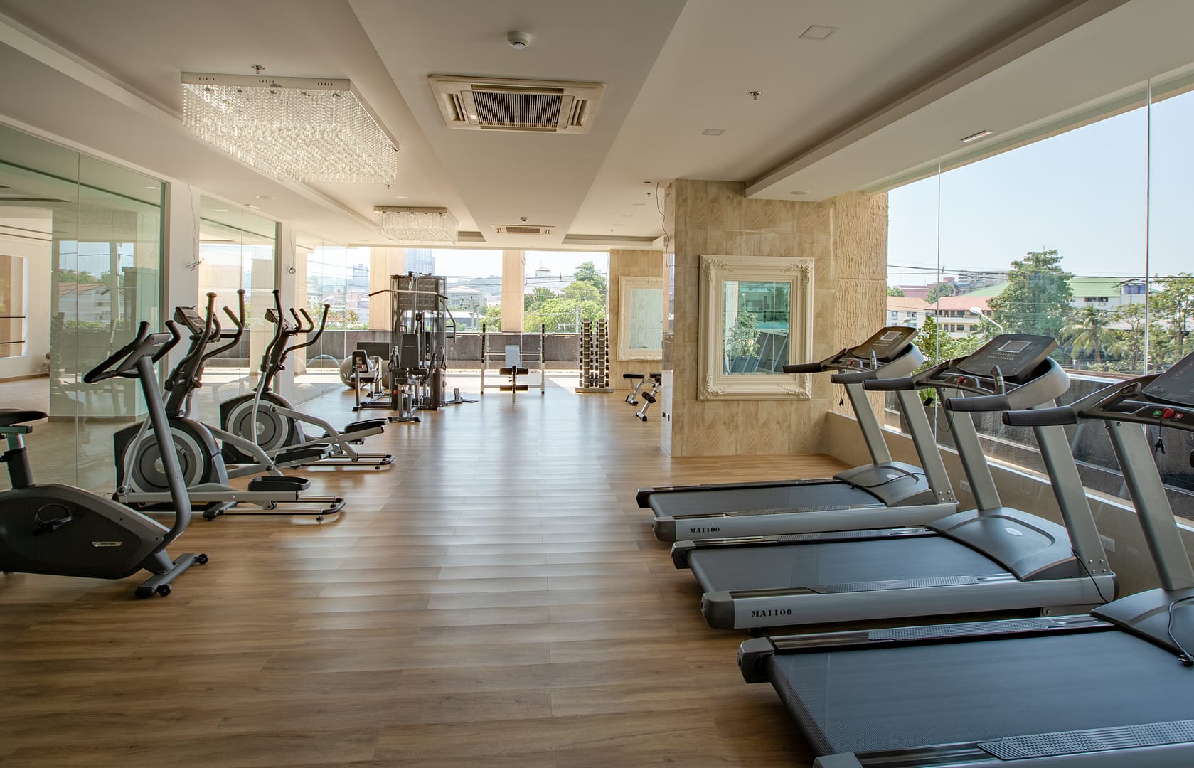 City Garden Tower for rent