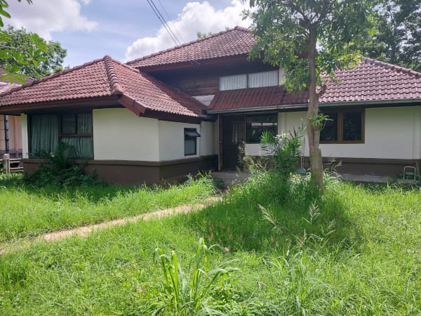 2 bed room house Pattaya Country Club