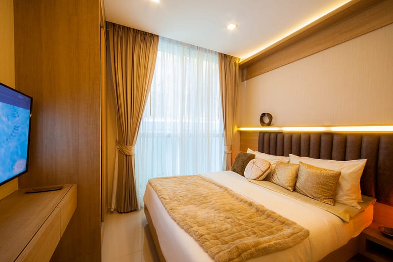 Olympus luxury for rent